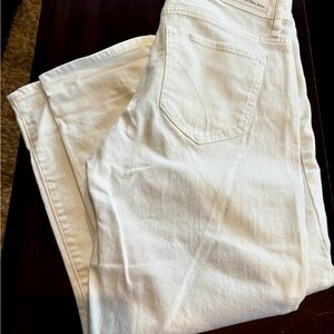 Calvin Klein - Skinny Crop White Capri Jeans